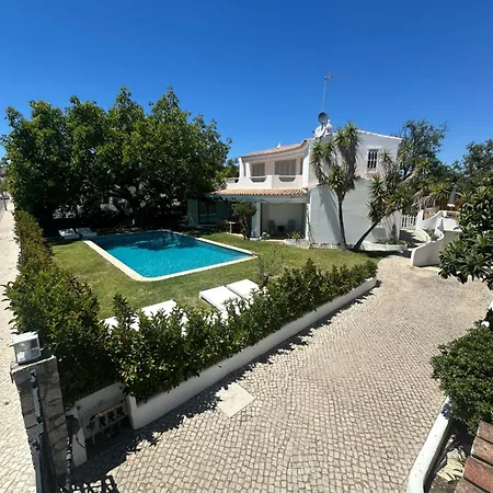 Buganvilla Villa Albufeira